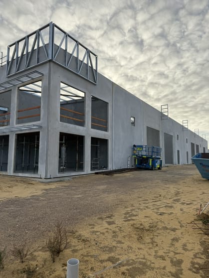 Click to view all images 7 Global Road Neerabup WA 6031 - Image 2
