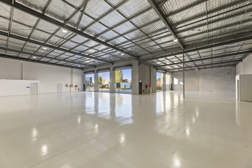 Click to view all images 8 Tradewinds Court Glenvale QLD 4350 - Image 2