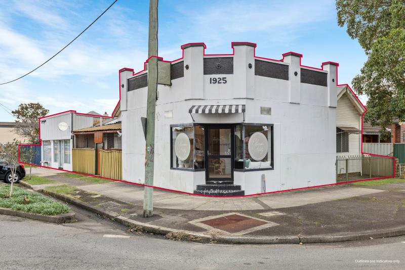 Click to view all images 54 Gordon Avenue Hamilton NSW 2303 - Image 1