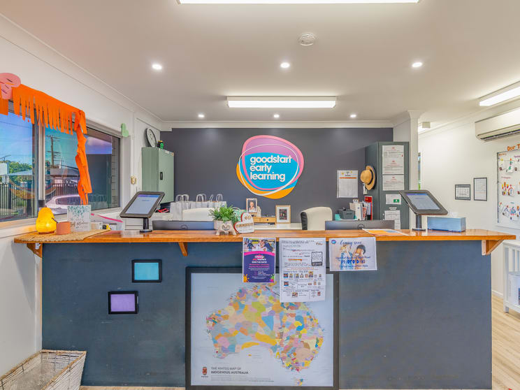 Click to view all images 74 North Road Brighton QLD 4017 - Image 3