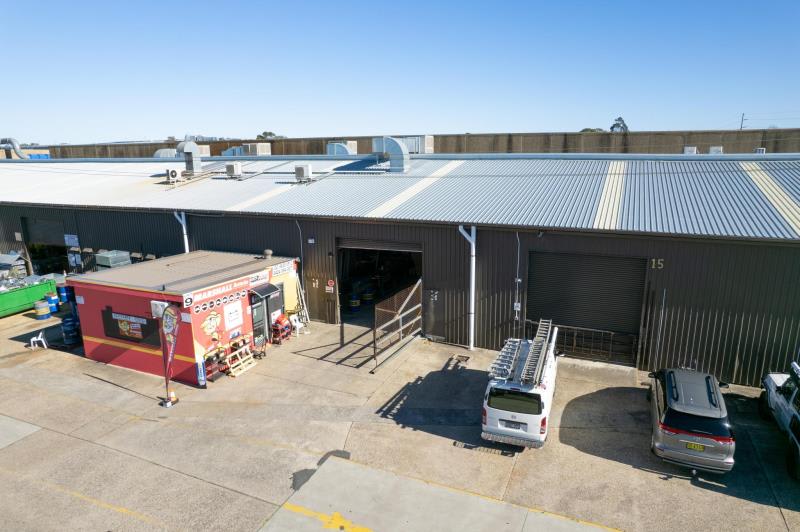 Click to view all images Unit 14/264-272 Hoxton Park Road Prestons NSW 2170 - Image 1