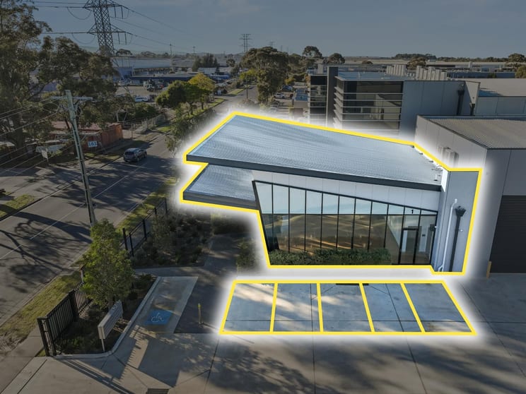 Click to view all images Unit 1/140 Fairbank Rd Clayton South VIC 3169 - Image 1