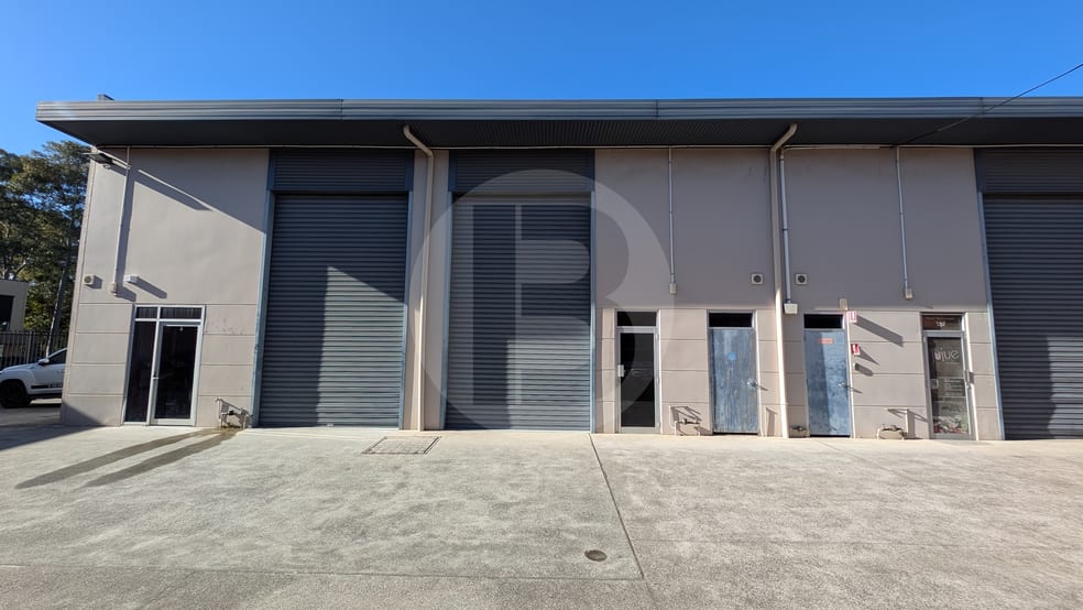 Click to view all images 5/3 TOLLIS PLACE Seven Hills NSW 2147 - Image 1