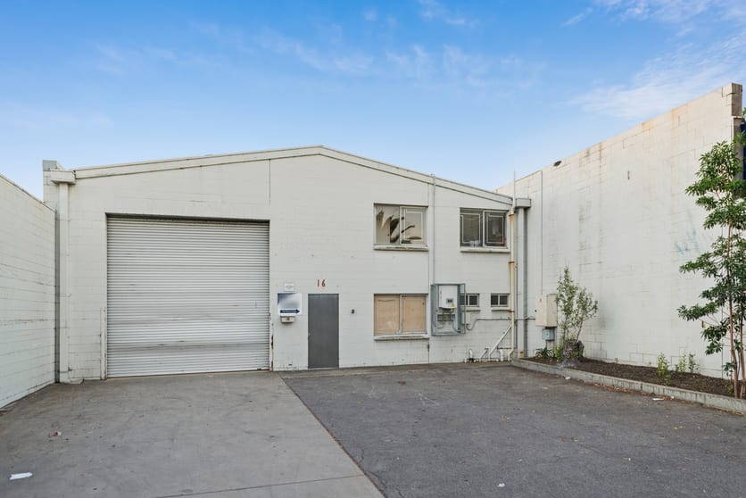 Click to view all images 14-18 Ferry Avenue Melrose Park SA 5039 - Image 2