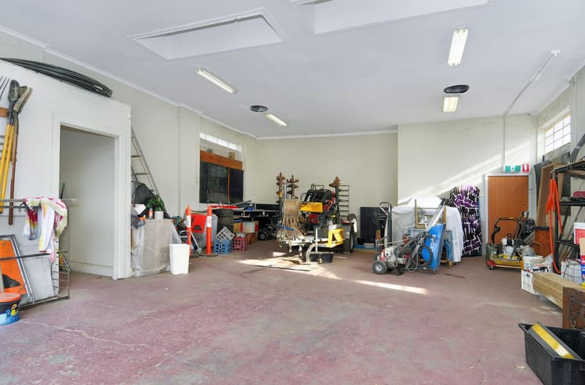 Click to view all images 54 Plateau Rd Reservoir VIC 3073 - Image 3
