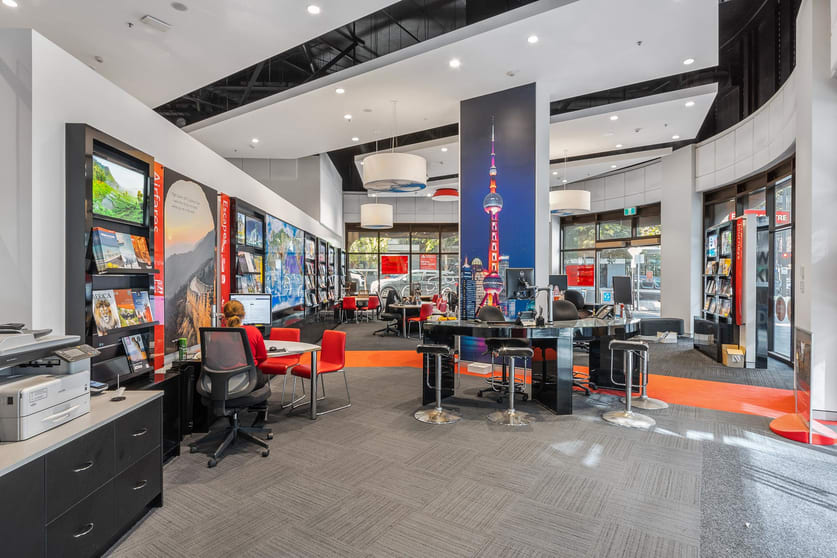 Click to view all images 852 Collins Street Docklands VIC 3008 - Image 3