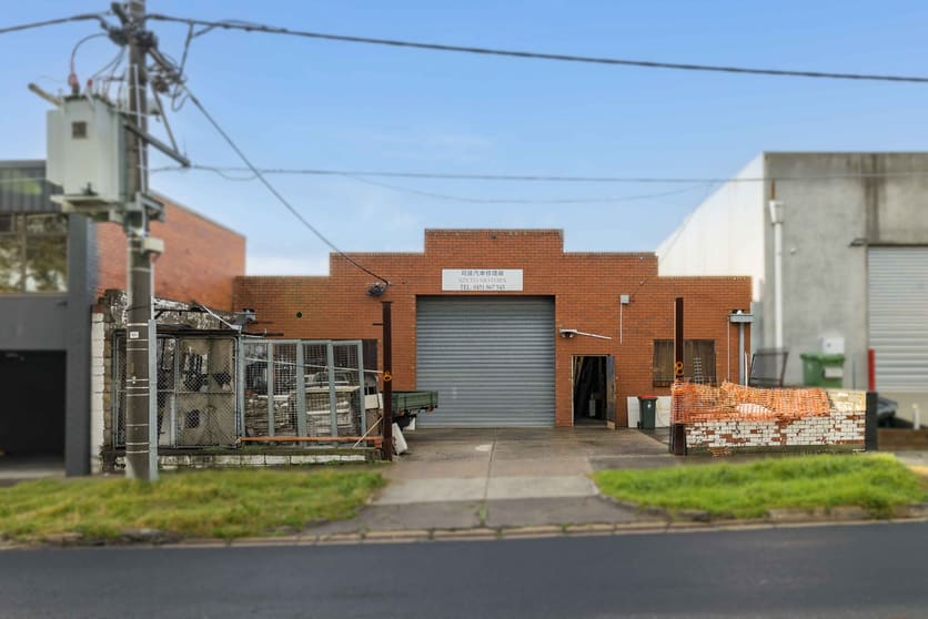 Click to view all images 8 Pallett Street Coburg North VIC 3058 - Image 2