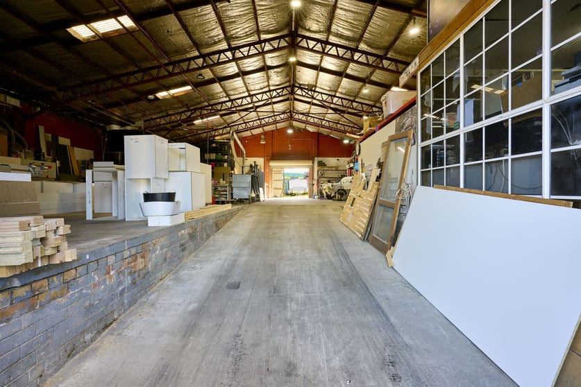 Click to view all images 4 Kevin Avenue Ferntree Gully VIC 3156 - Image 3