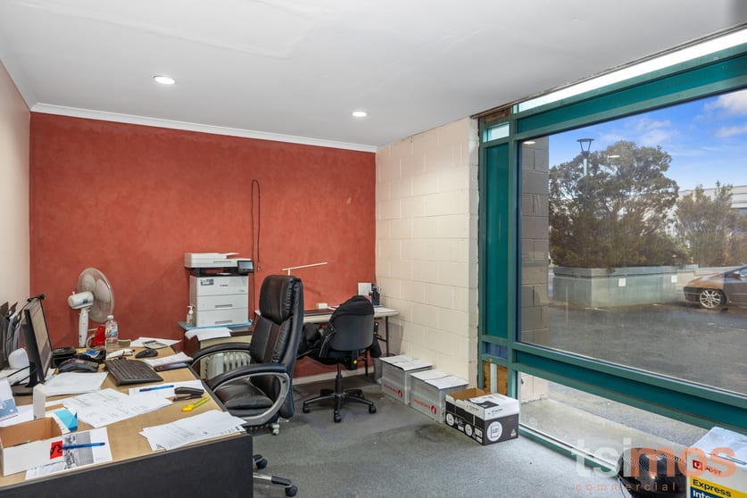 Click to view all images 16/477 Warrigal Road Moorabbin VIC 3189 - Image 3