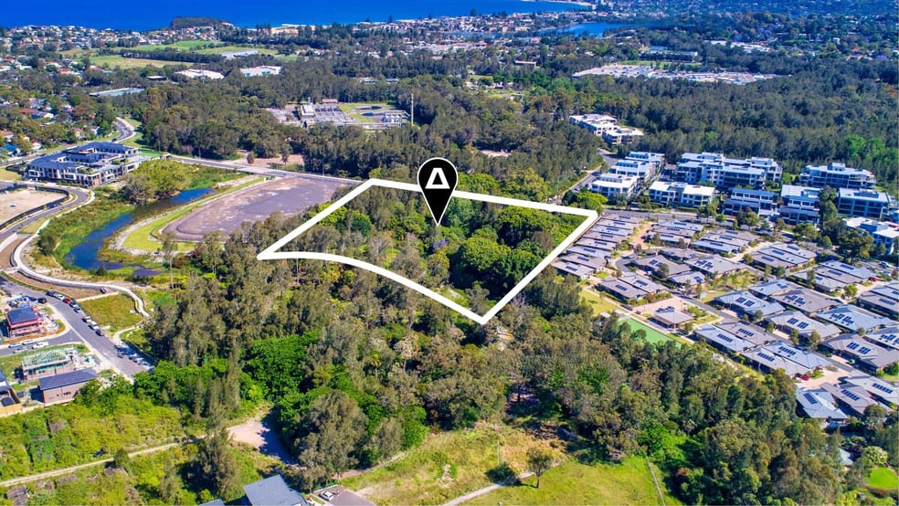 Click to view all images 4 MacPherson Street Warriewood NSW 2102 - Image 2