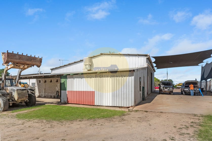 Click to view all images 22 Rainbow Road Charters Towers City QLD 4820 - Image 3