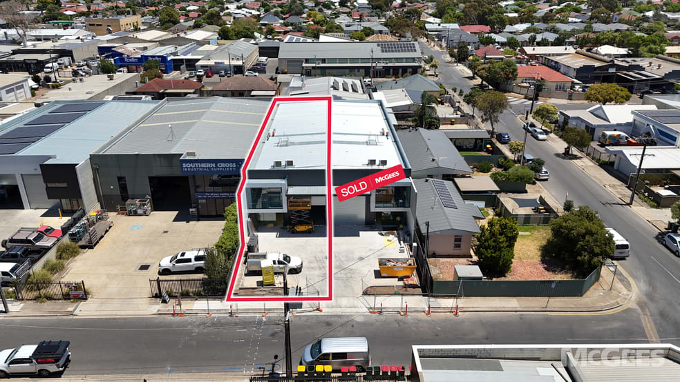 Click to view all images 1 & 2/12 Lagunta Avenue Edwardstown SA 5039 - Image 2