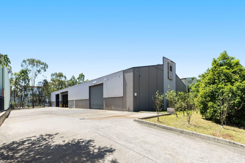 Click to view all images 18 McPherson Road Smeaton Grange NSW 2567 - Image 1