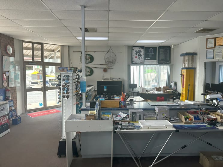 Click to view all images 98-104 Main Rd Port Pirie SA 5540 - Image 3