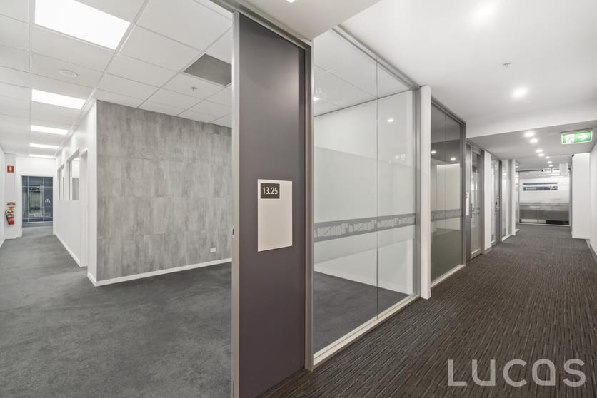 Click to view all images 1325/401 Docklands Drive Docklands VIC 3008 - Image 1