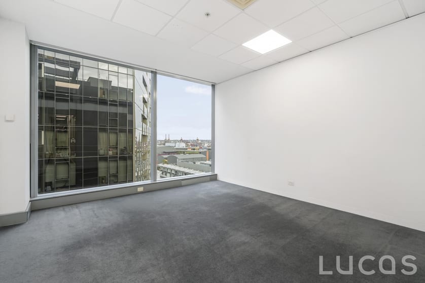 Click to view all images 1325/401 Docklands Drive Docklands VIC 3008 - Image 3