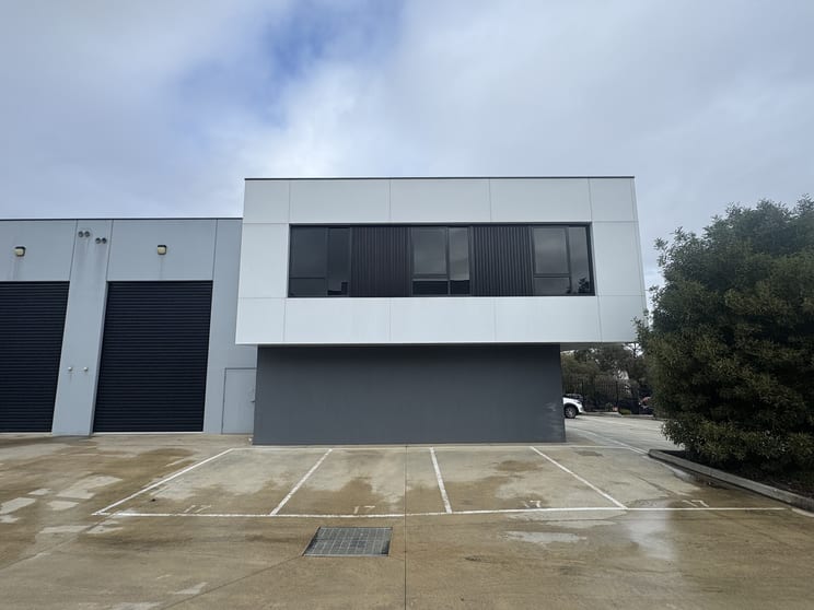 17/51-55 Centre Way Croydon South VIC 3136 - Image 1