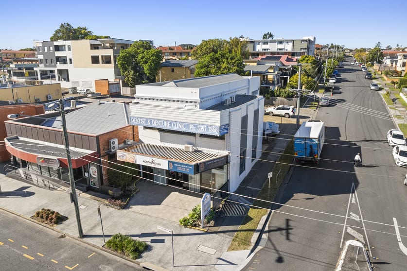 Click to view all images 277 Old Cleveland Road Coorparoo QLD 4151 - Image 2