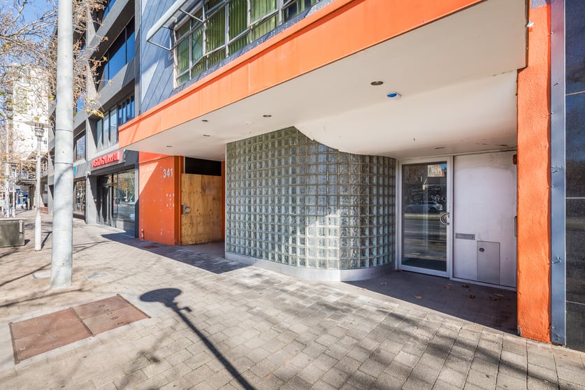 Click to view all images 341 King William Street Adelaide SA 5000 - Image 2