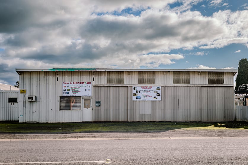 Click to view all images 88-90 Church St Penola SA 5277 - Image 3