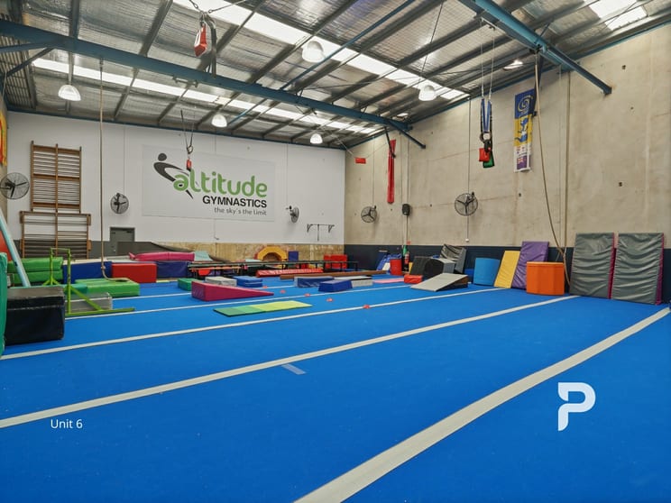 Click to view all images 6/86 Heathcote Road Moorebank NSW 2170 - Image 3