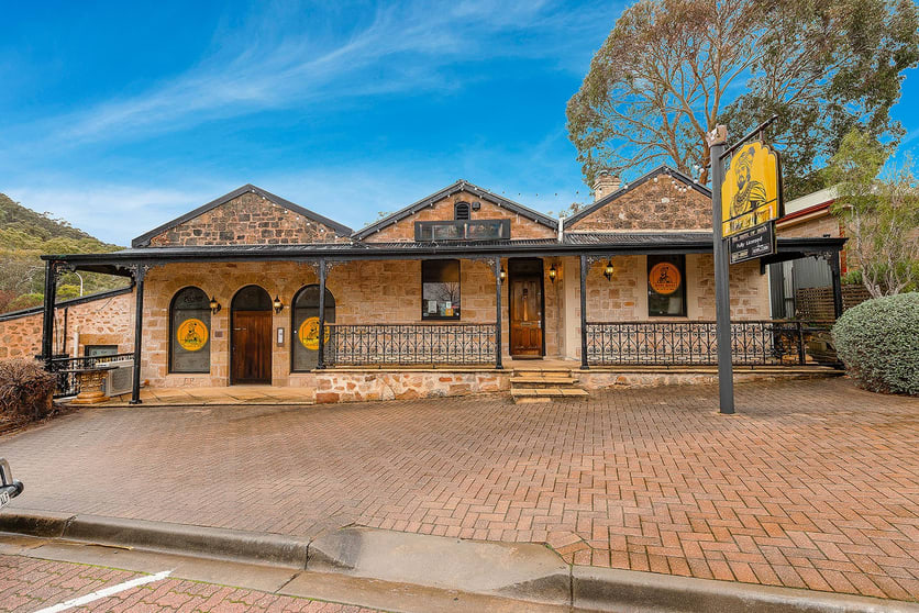 Click to view all images 1 Perseverance Road Tea Tree Gully SA 5091 - Image 1