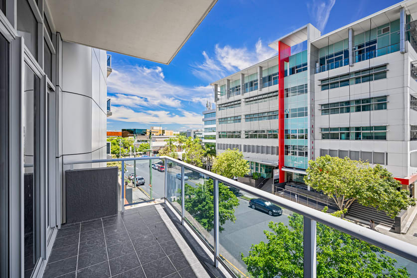 Click to view all images 13/50-56 Sanders Street Upper Mount Gravatt QLD 4122 - Image 1