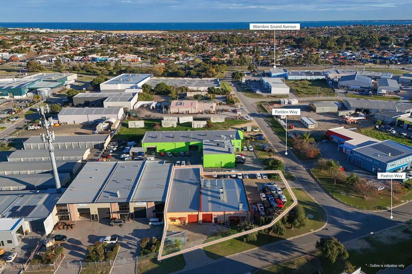 Click to view all images 22 Fielden Way Port Kennedy WA 6172 - Image 3