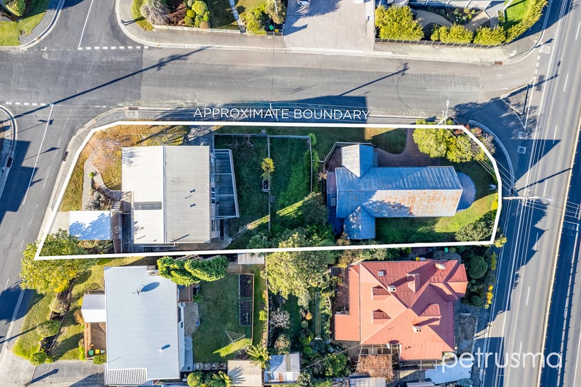 198 East Derwent Highway Lindisfarne TAS 7015 - Image 1