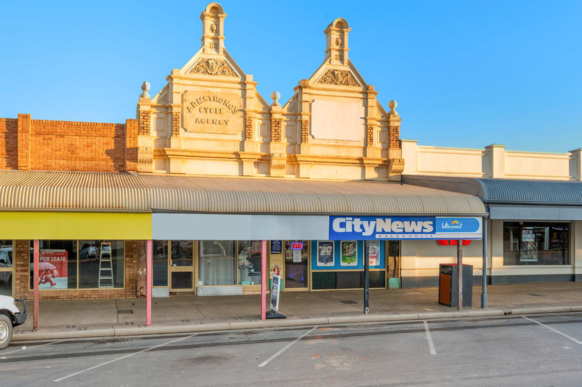 Click to view all images 240 Hannan Street Kalgoorlie WA 6430 - Image 1