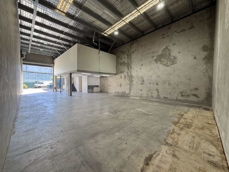 Click to view all images Unit 10/115-117 Orchard Road Chester Hill NSW 2162 - Image 2