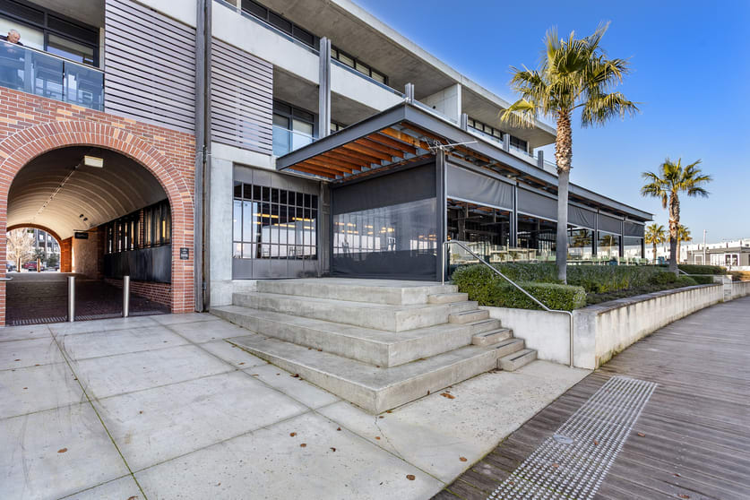Click to view all images 5 Waterfront Place Safety Beach VIC 3936 - Image 3