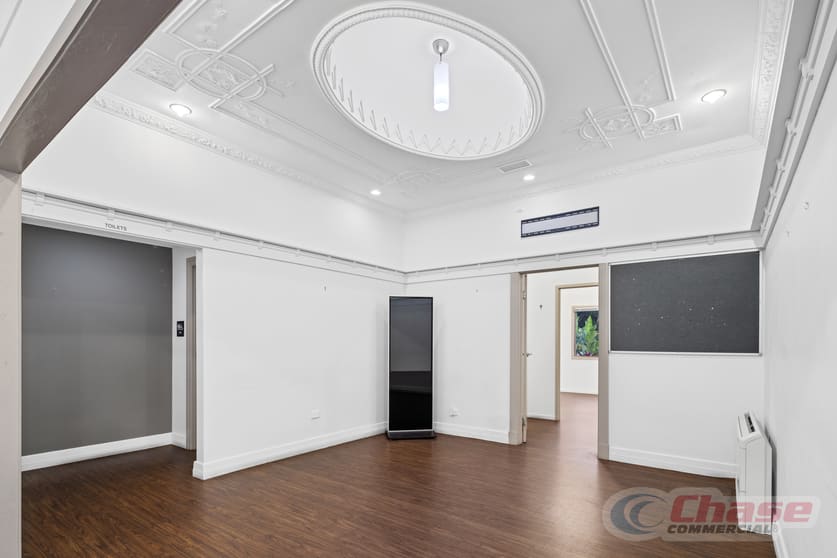 Click to view all images 41 Nudgee Road Hamilton QLD 4007 - Image 2