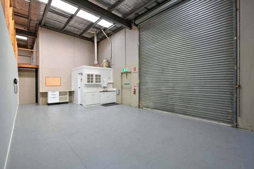 Click to view all images 2/6 Viewtech Place Rowville VIC 3178 - Image 2