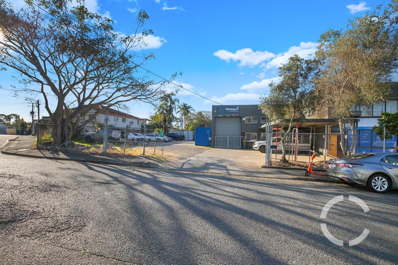 Click to view all images Warehouse/Office/25 & 27 Burke Street Woolloongabba QLD 4102 - Image 2