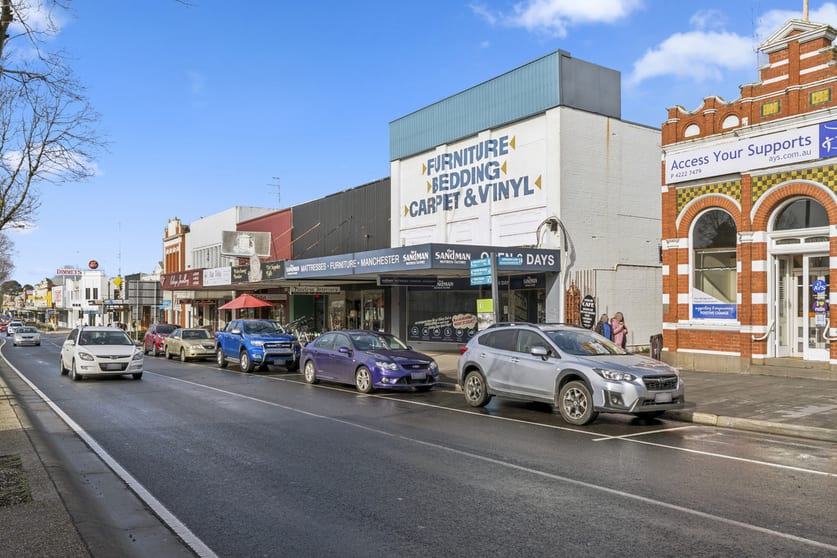 Click to view all images 140-142 Murray Street Colac VIC 3250 - Image 2