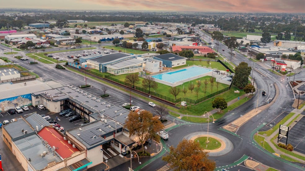 Click to view all images Horsham VIC 3400 - Image 2