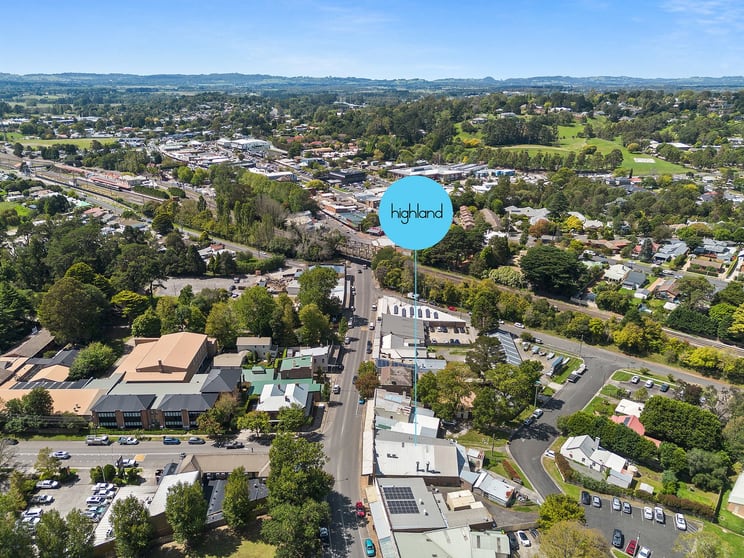Click to view all images 490-494 Argyle Street Moss Vale NSW 2577 - Image 2