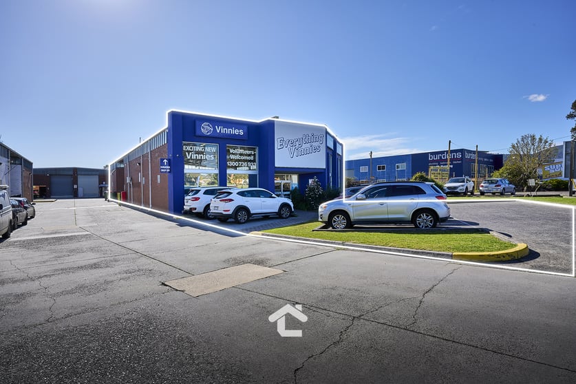 Click to view all images 7/1821 Ferntree Gully Road Ferntree Gully VIC 3156 - Image 2