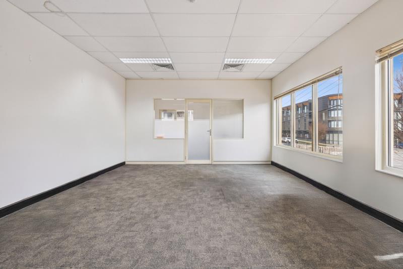 Click to view all images 28 Eyre Street Kingston ACT 2604 - Image 3