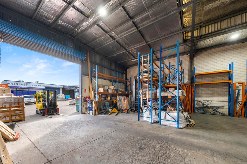 Click to view all images Unit 2/2 Garling Road Kings Park NSW 2148 - Image 3