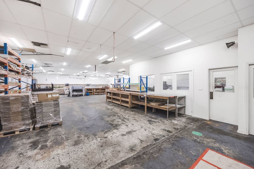 Click to view all images 3 Argyle Street Wolli Creek NSW 2205 - Image 2
