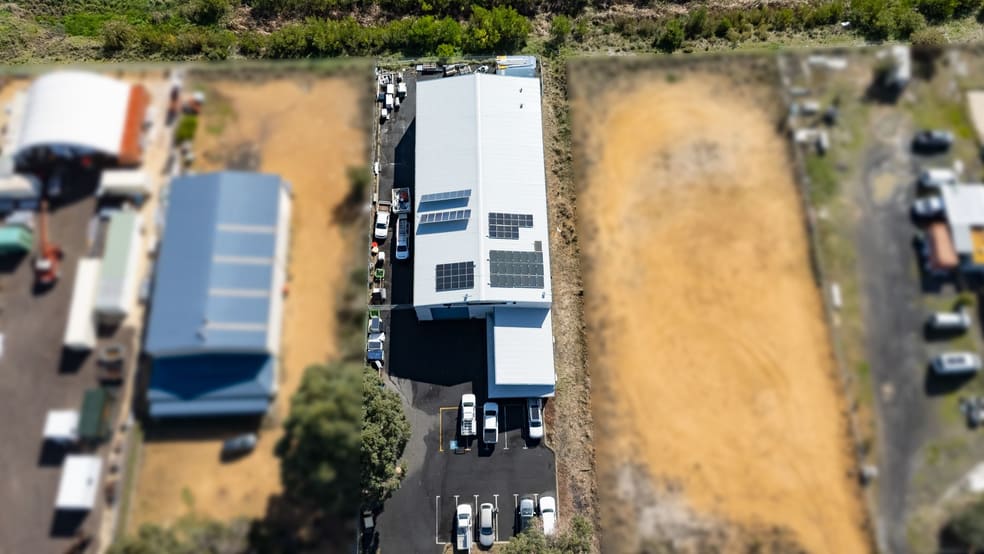 Click to view all images 19 Ilmenite Crescent Capel WA 6271 - Image 3