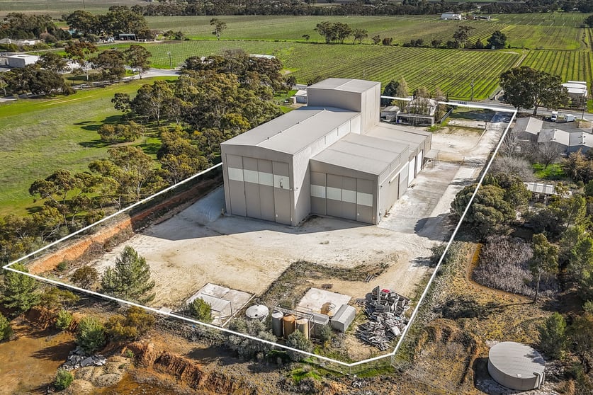 Click to view all images 827 Stockwell Road Angaston SA 5353 - Image 2