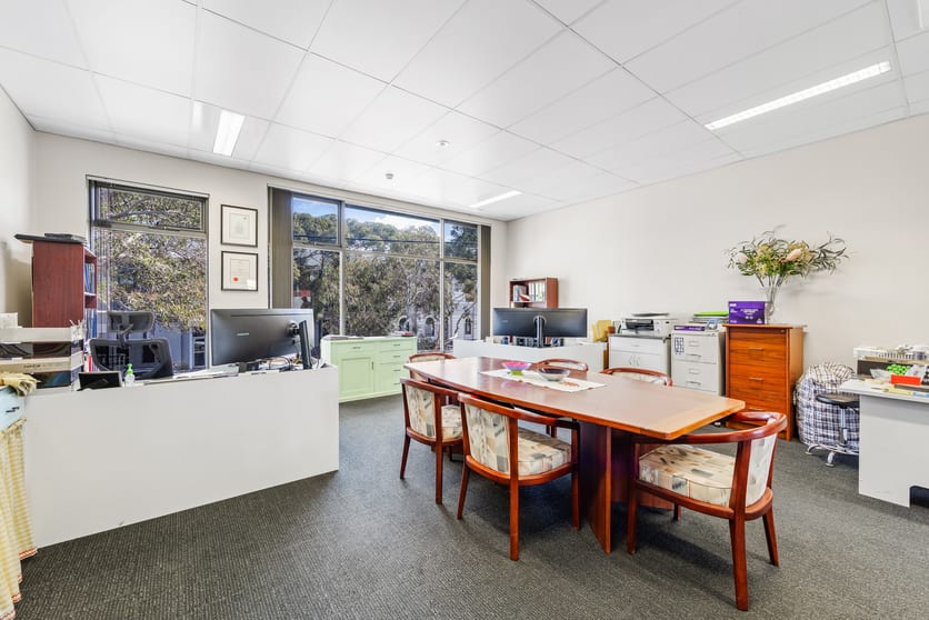 Click to view all images 15/36 Johnson Street Guildford WA 6055 - Image 3