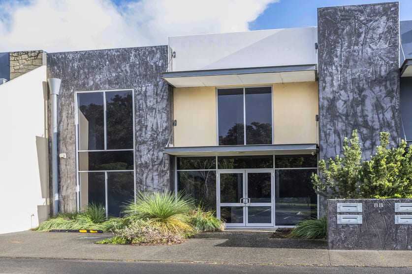 Click to view all images 1/88 Commonage Road Dunsborough WA 6281 - Image 1