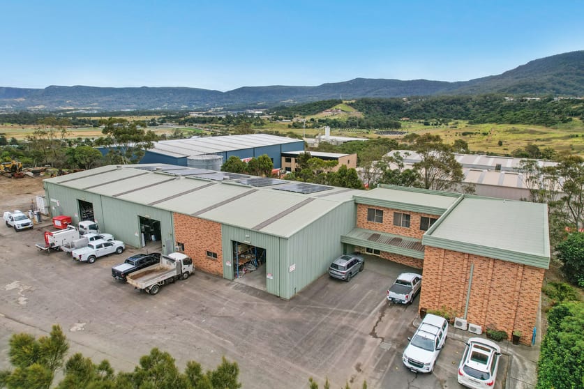Click to view all images 59 Doyle Avenue Unanderra NSW 2526 - Image 2