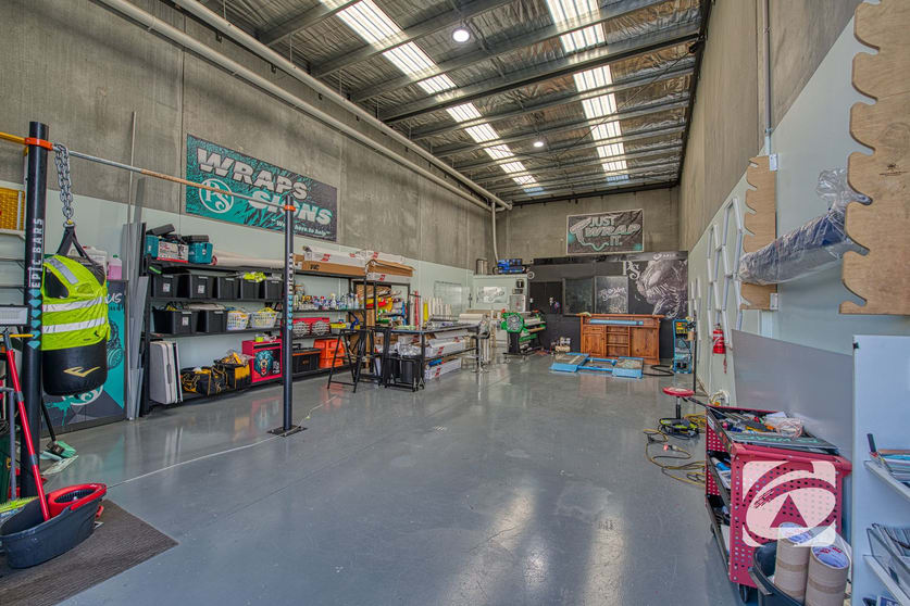 Click to view all images 4 Casting Way Clyde North VIC 3978 - Image 3