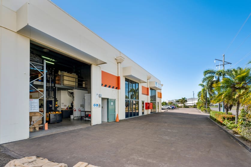 Click to view all images 8 / 264 Woolcock Street Currajong QLD 4812 - Image 3