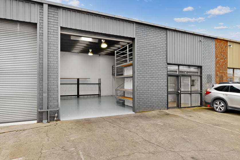Click to view all images 32/22 Dunn Crescent Dandenong VIC 3175 - Image 2
